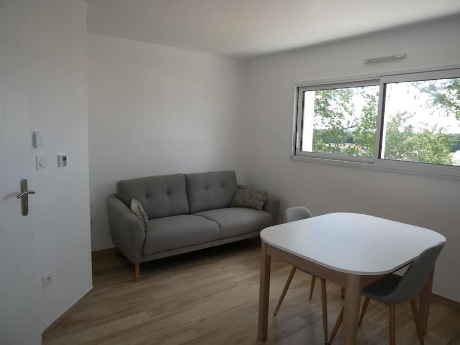 Appt T2 Confortable 라로츠수르욘 외부 사진